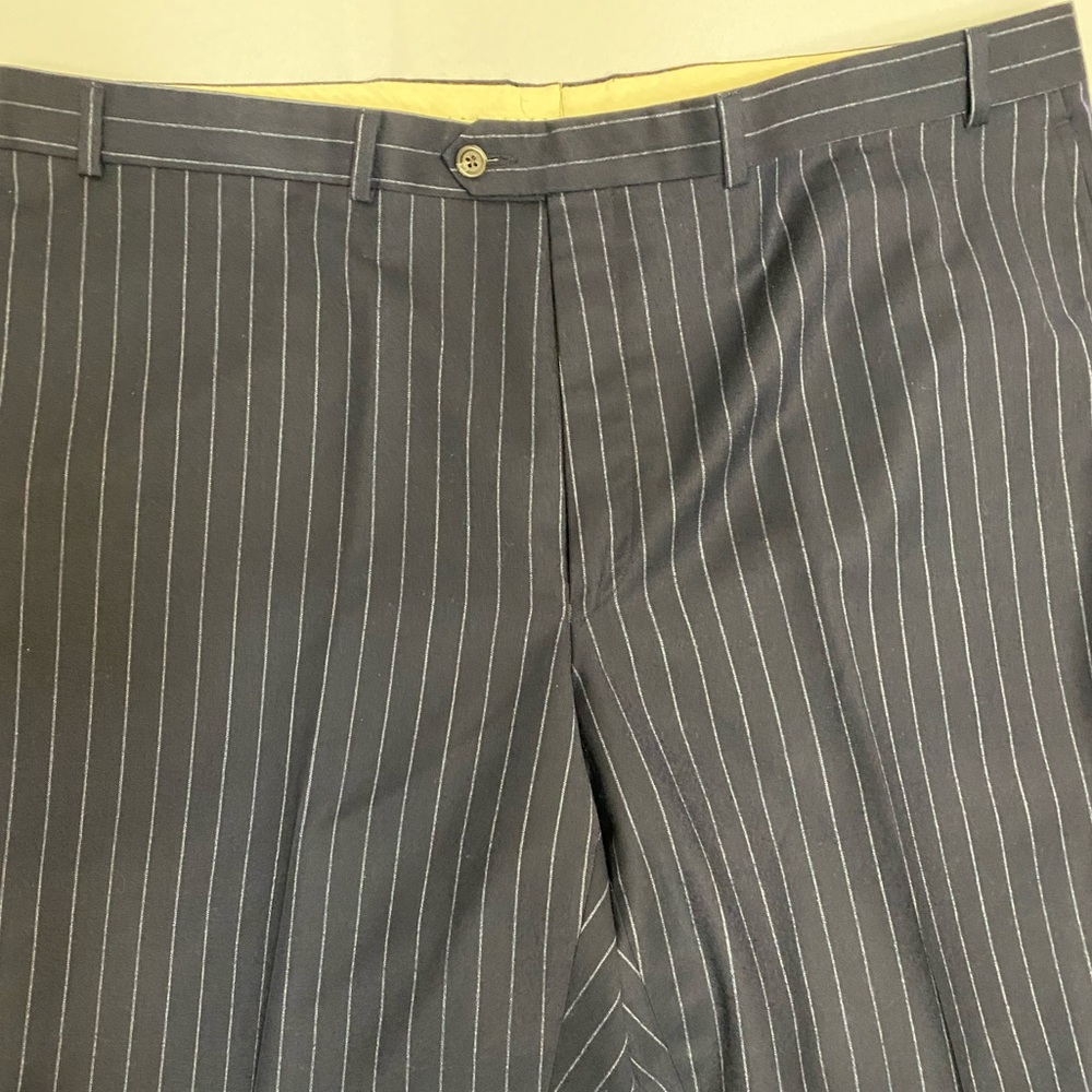 Men’s Wool Flannel Chalk stripe Navy flat front dress pants Size 44